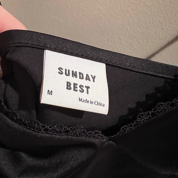 Sunday Best Rae Dress Size Medium - Picture 3 of 4